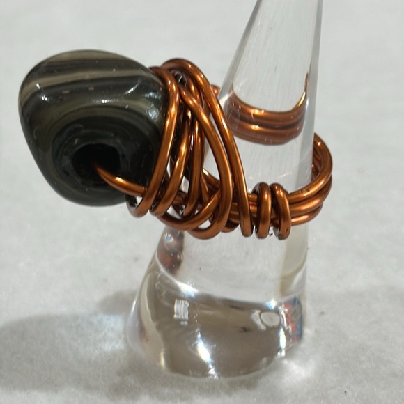 Handmade chunky ceramic gray beaded wire wrapped copper colored ring size 6 1/2 - Picture 3 of 5